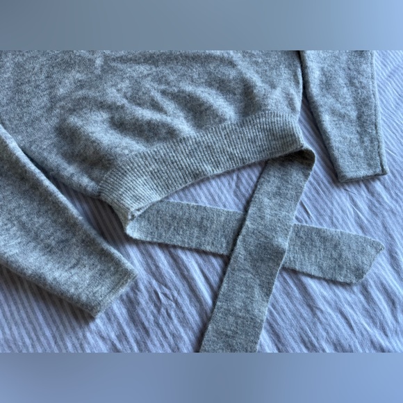 Wilfred aritzia lorin wool blend knit sweater - Picture 3 of 9